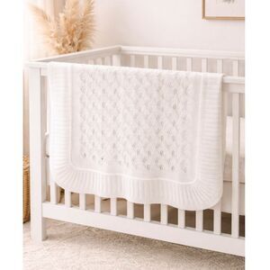 Elegant Baby Blanket Knit WHhite Blanket in White NWOT